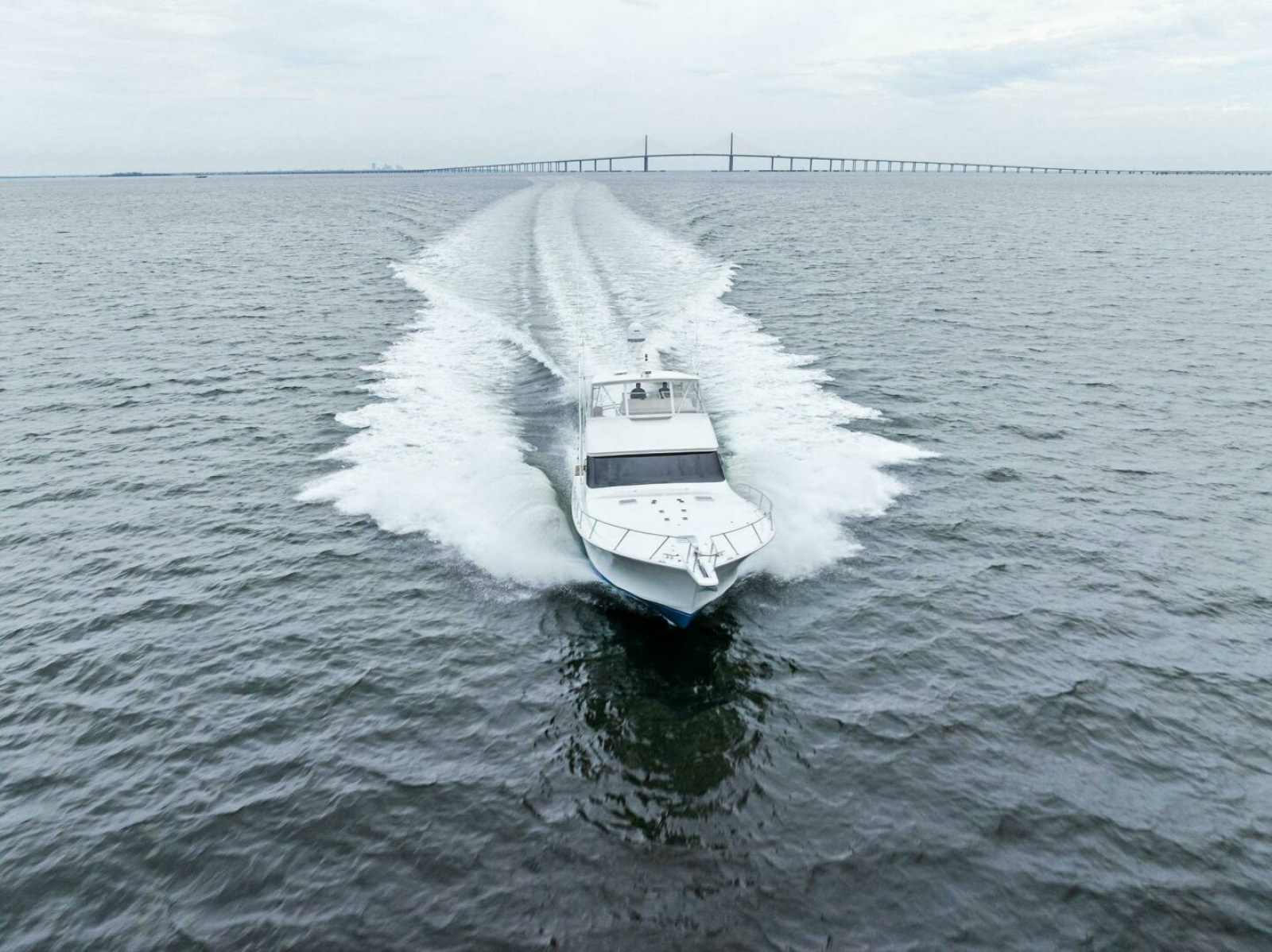 61' 2006 Viking 61 Convertible