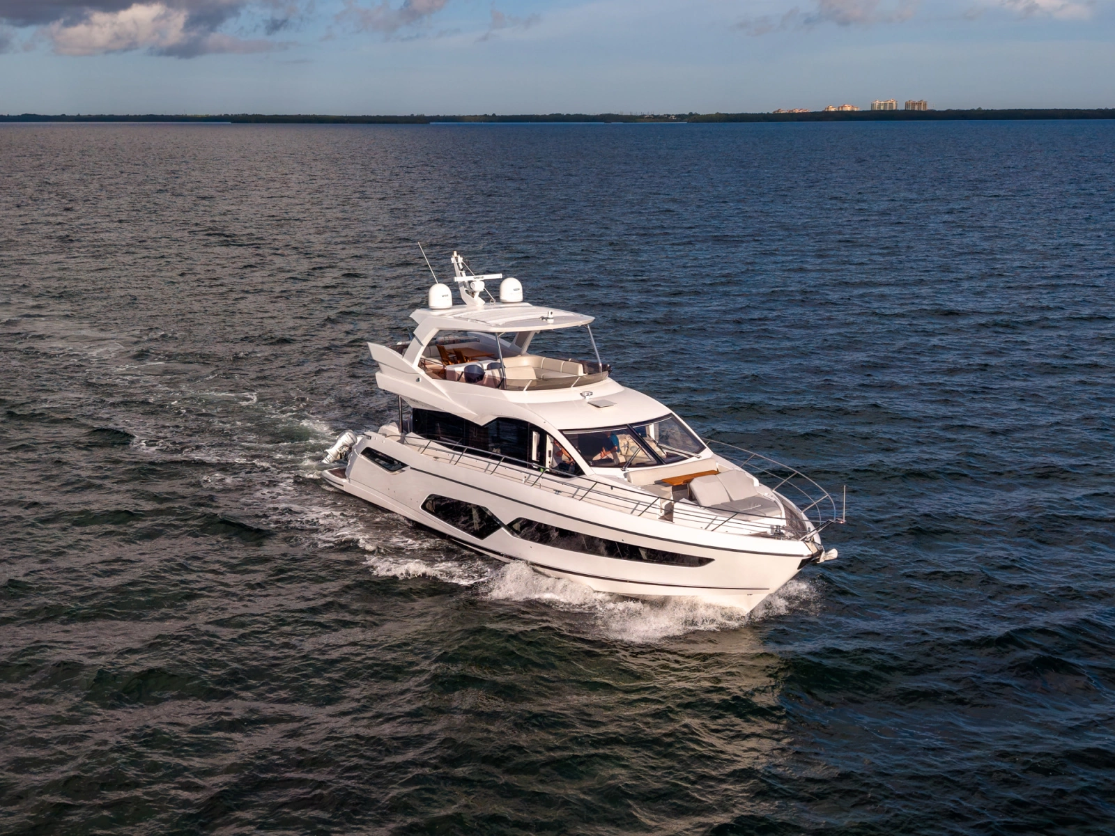 2022 Sunseeker Manhattan 68