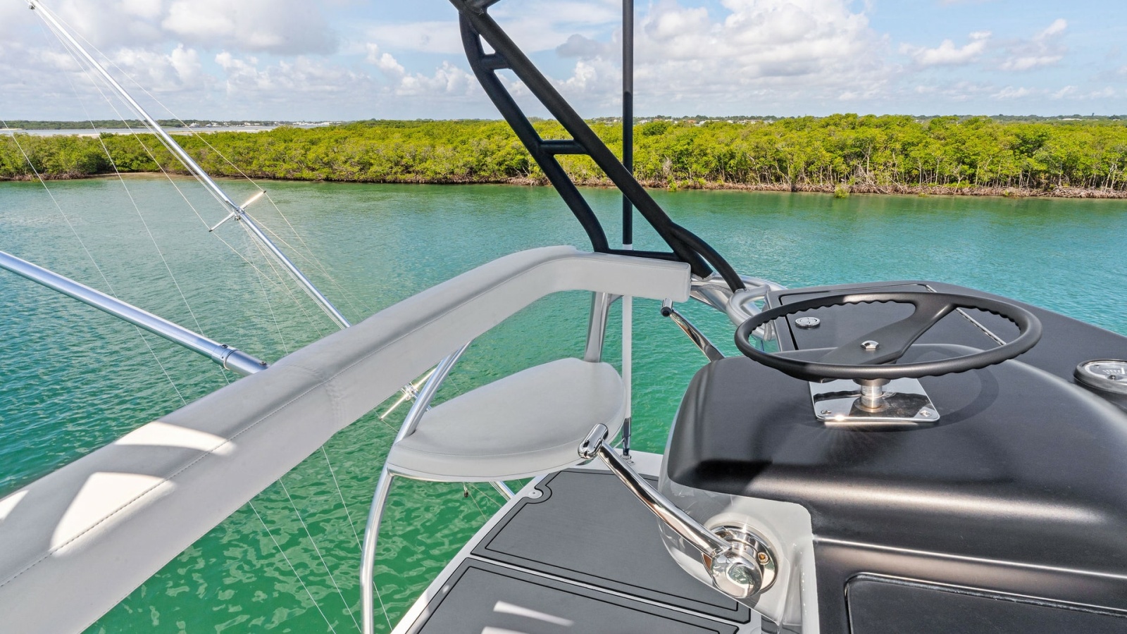2016 Viking 80 Enclosed Bridge- FRIGATE- Tower