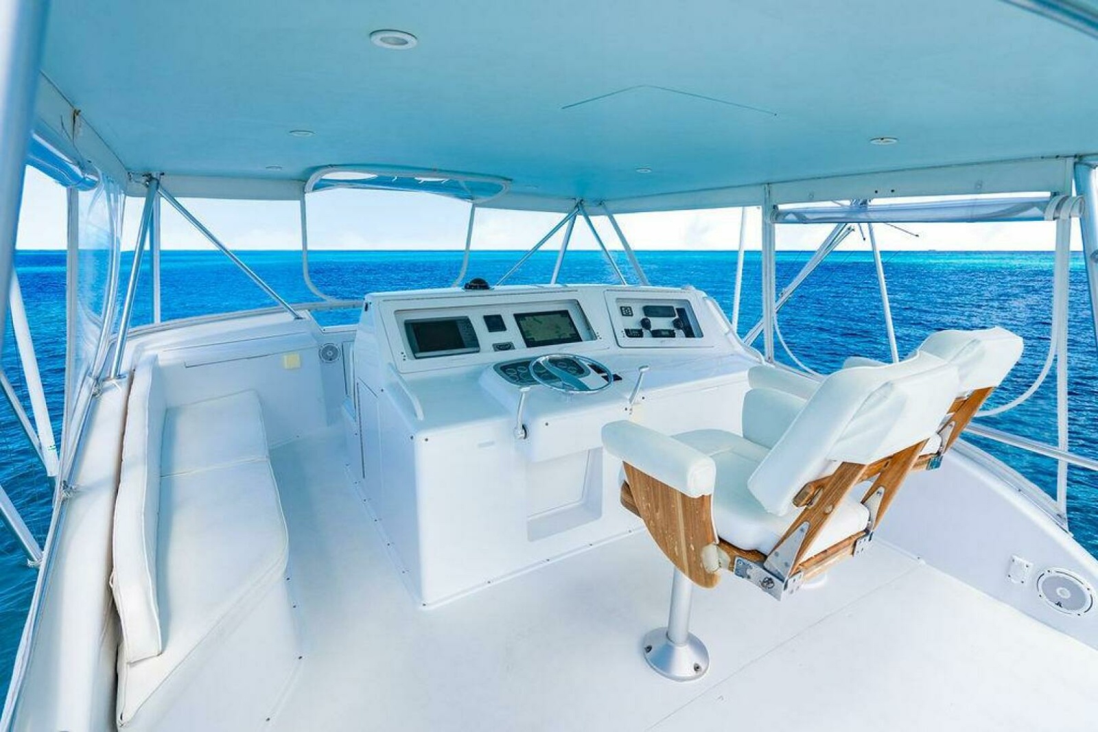 1999 Viking 55 Convertible