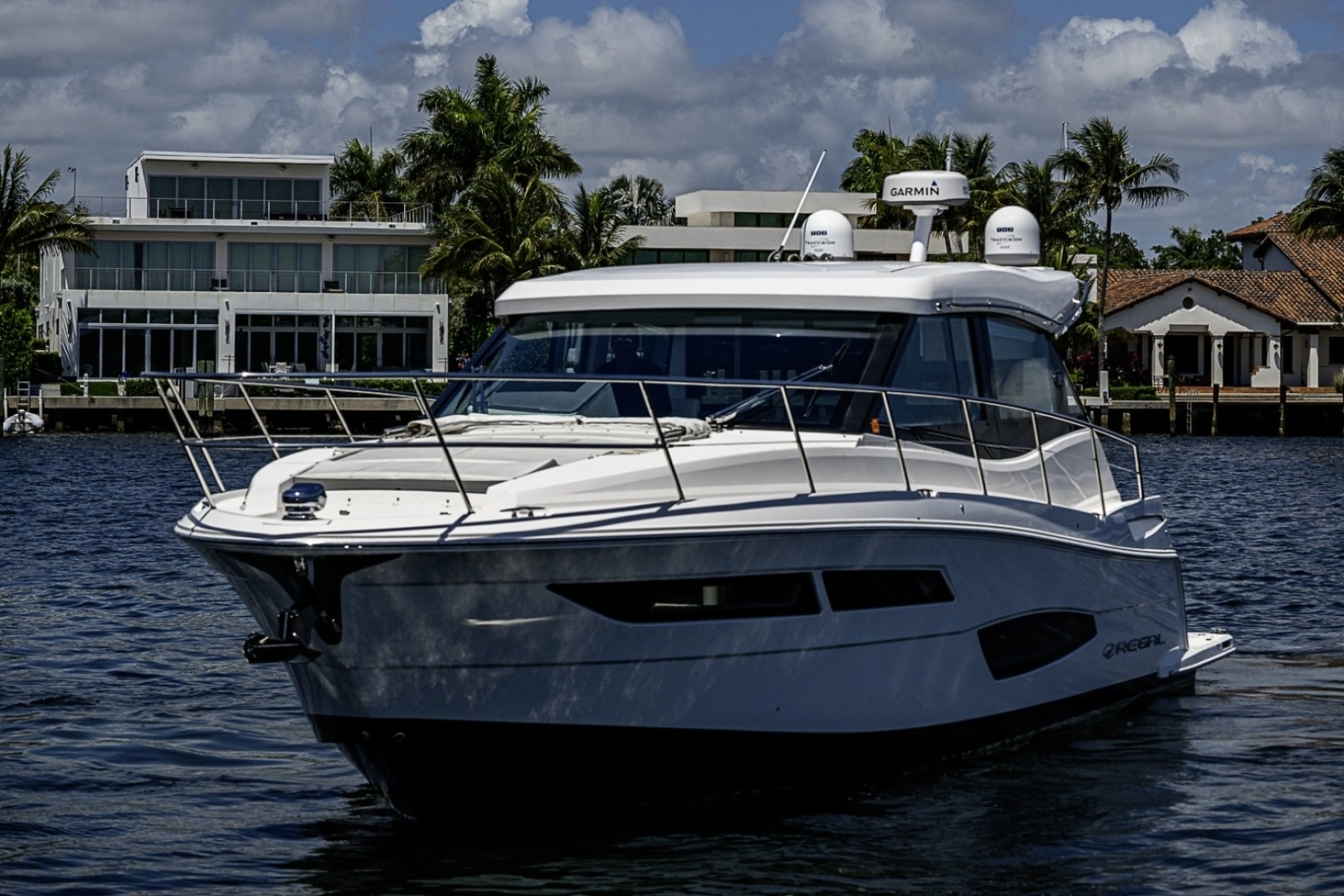 2025 Regal 38 XO