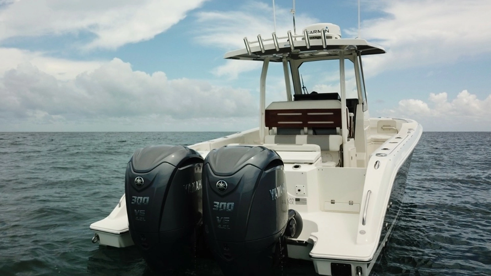 2022 Pursuit S288-