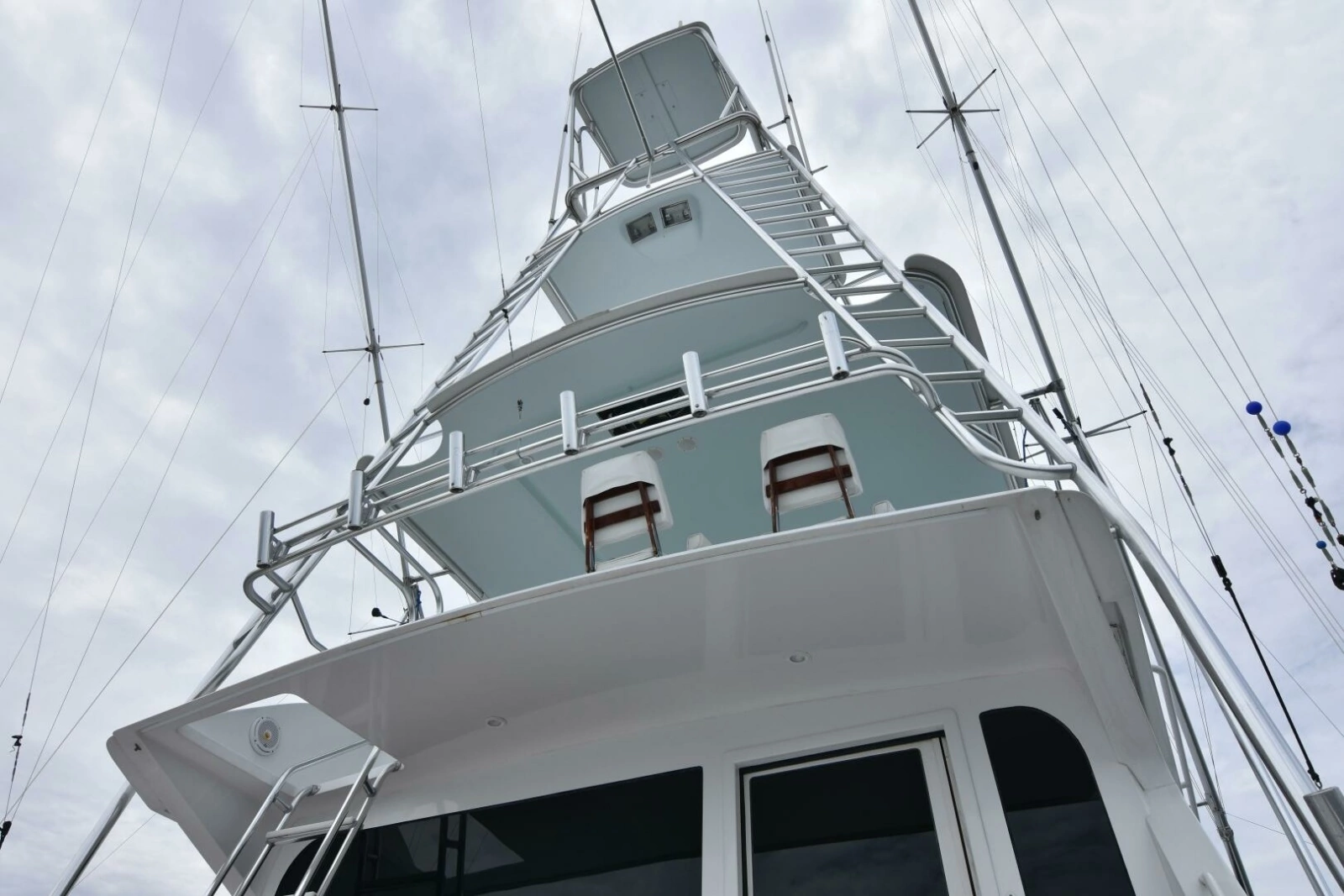 Viking 58 - Legacy -