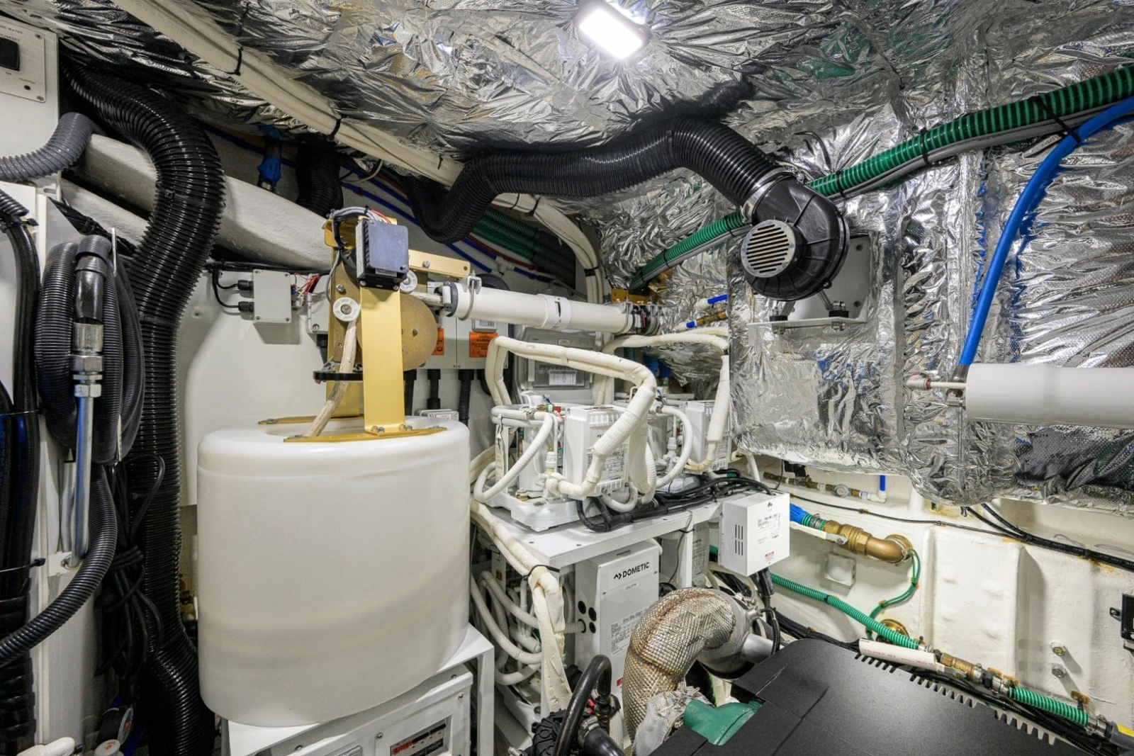 Princess 50 - Crown - Engine Room