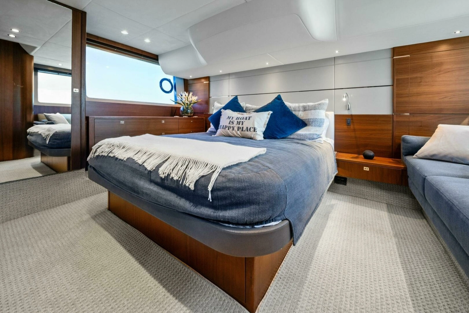 2015 Princess F60 - Master Stateroom