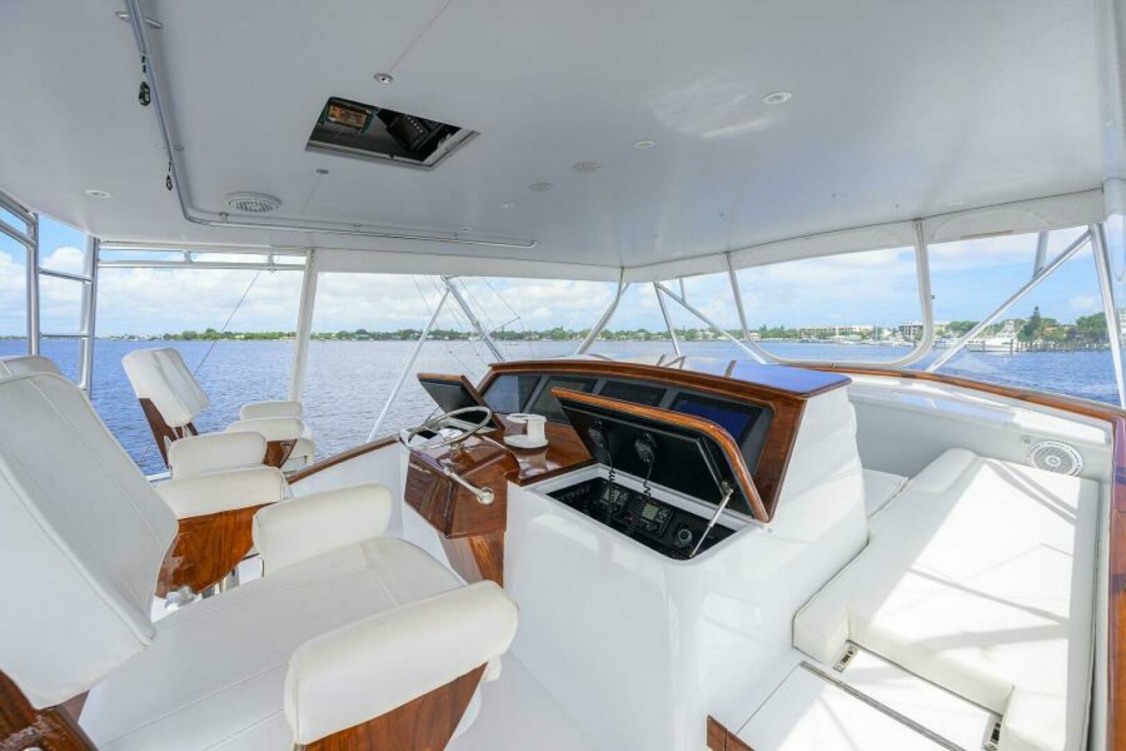 Flybridge