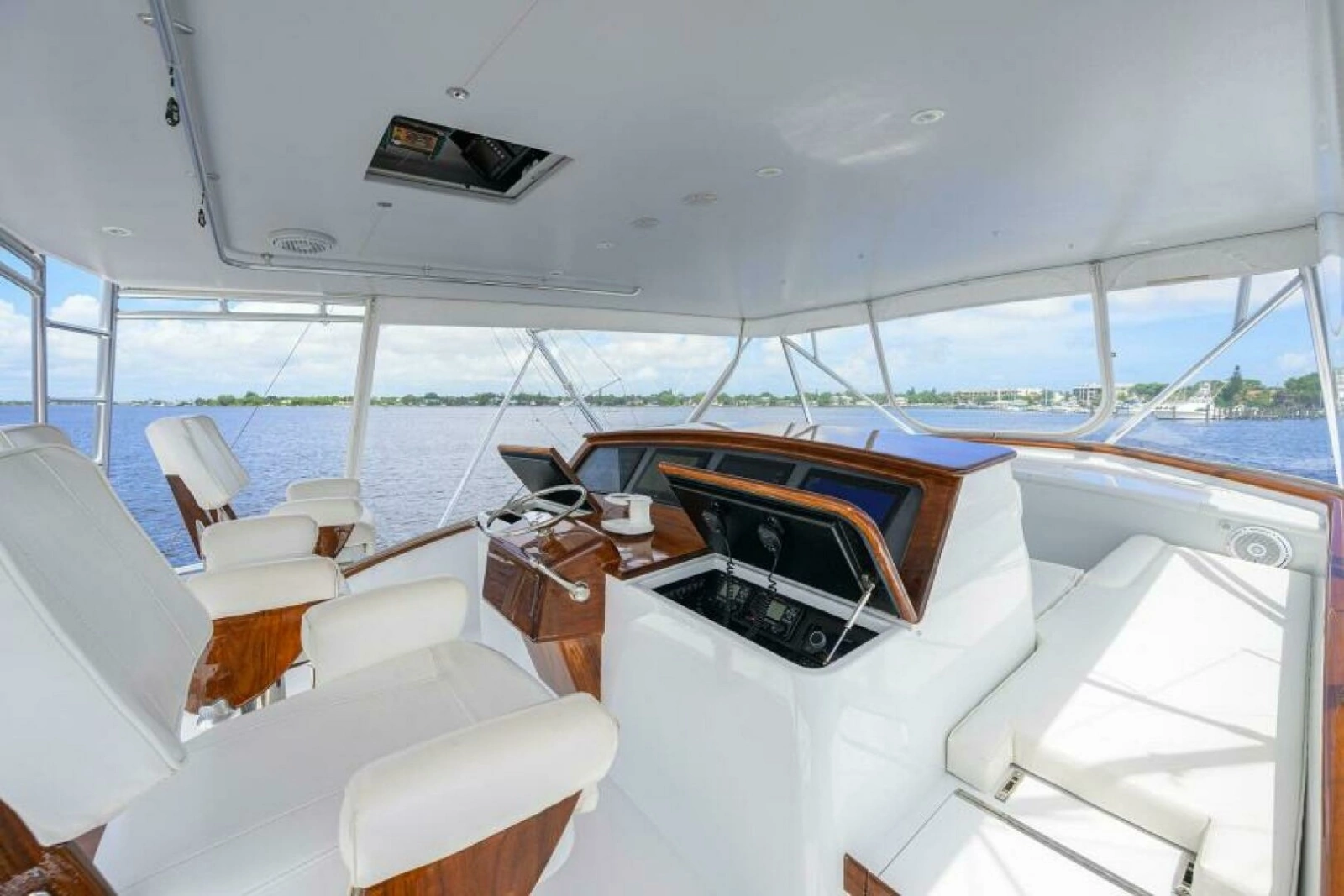 Flybridge