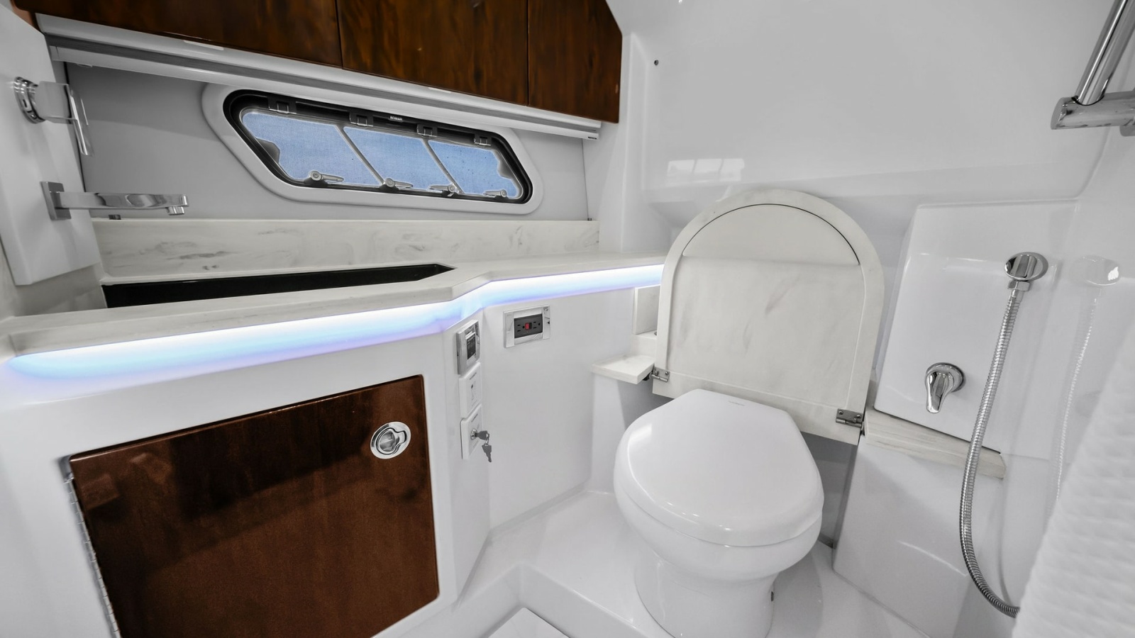 Modern Bathroom with Premium Fixtures