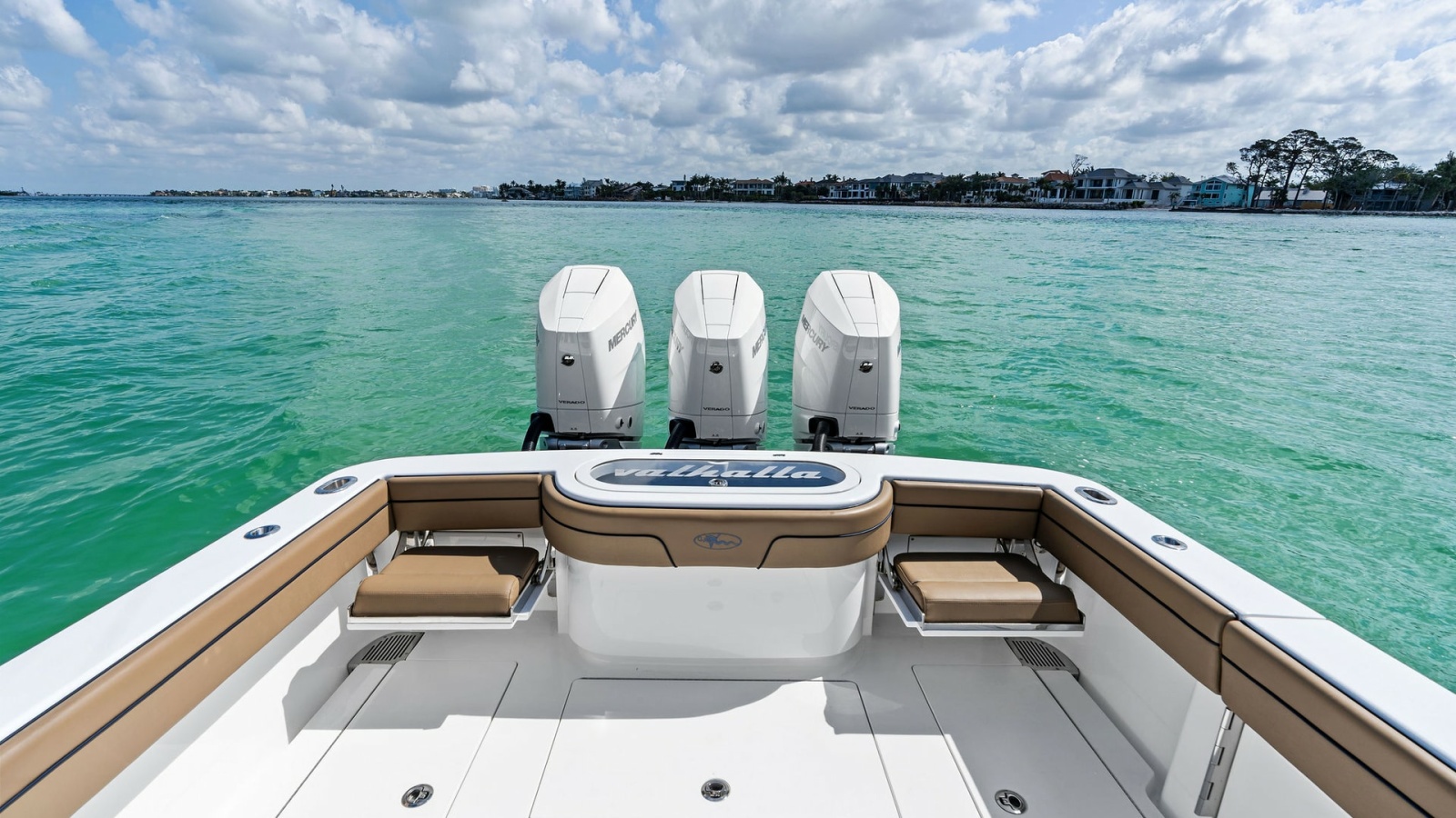 Aft Deck with Triple Outboards