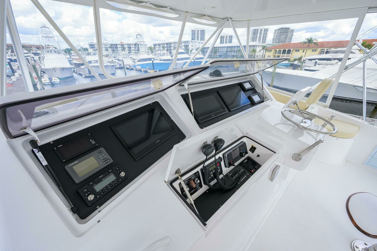 Viking 56 MATTER OF TIME - Flybridge - Helm