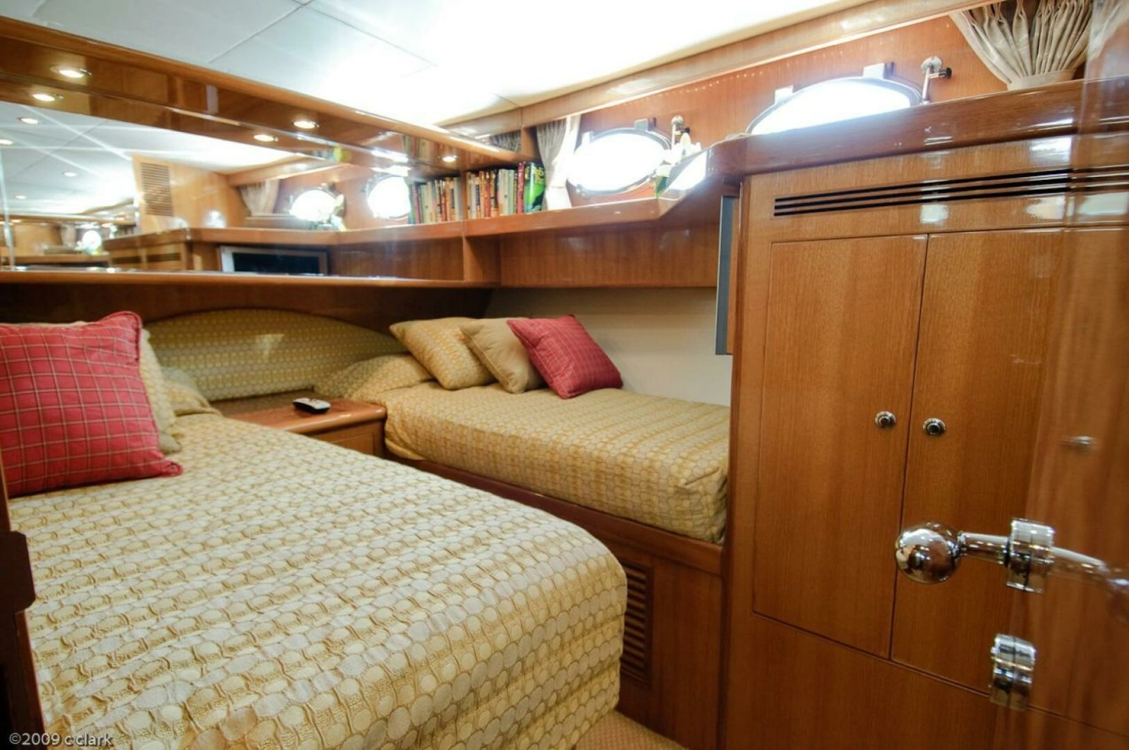 2005 Ocean Alexander 58 - VIP