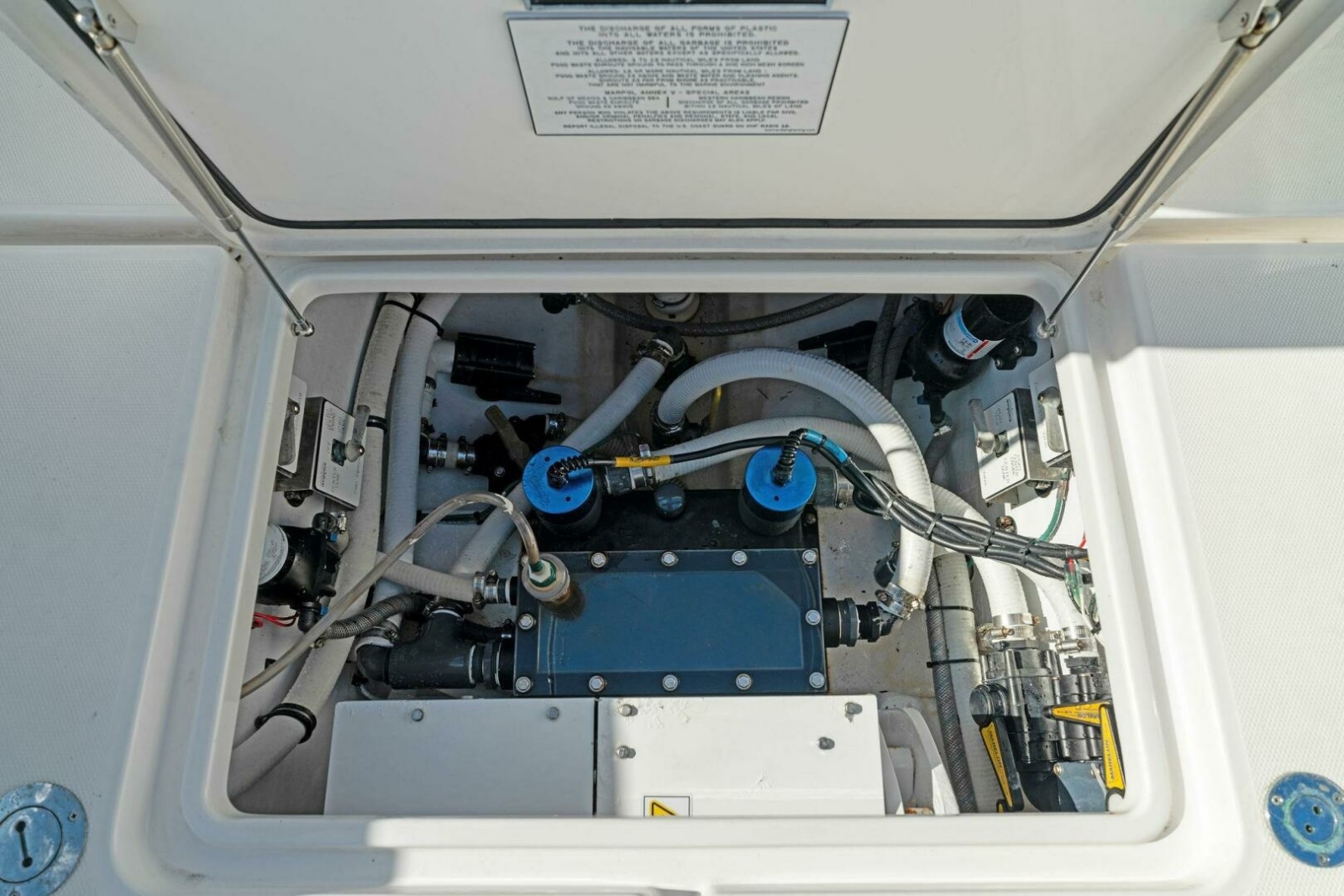 42' 2019 Invincible 42 Open Fisherman
