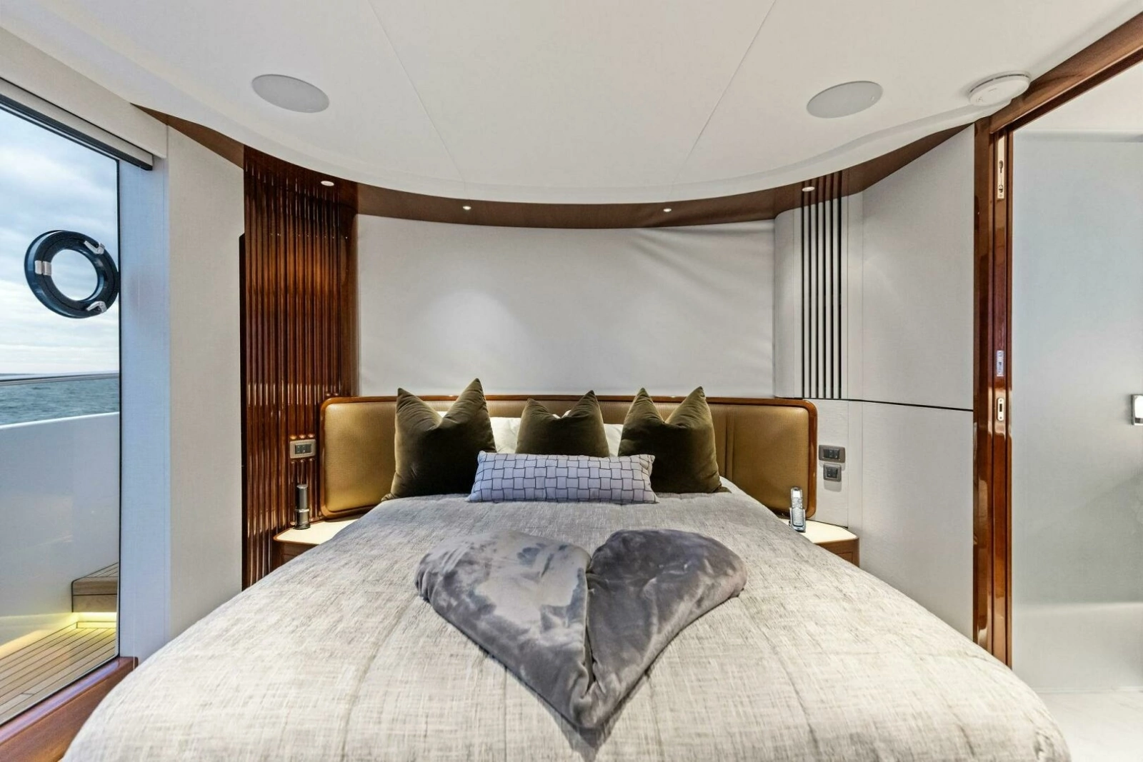 Amarula Sun 80ft Princess Yacht For Sale
