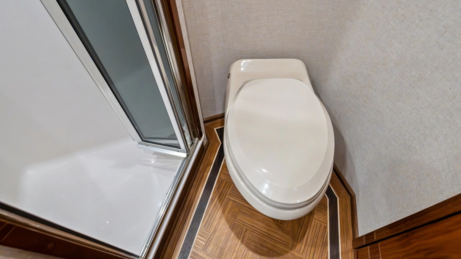 Luxury En-Suite Bathroom