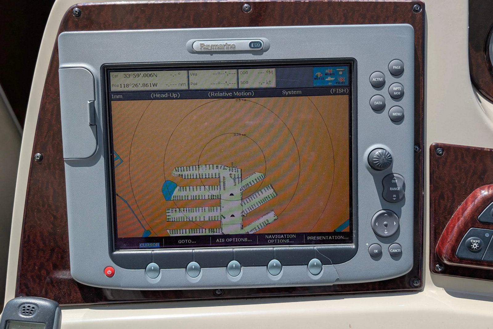 2009 Sea Ray 350 Sundancer
