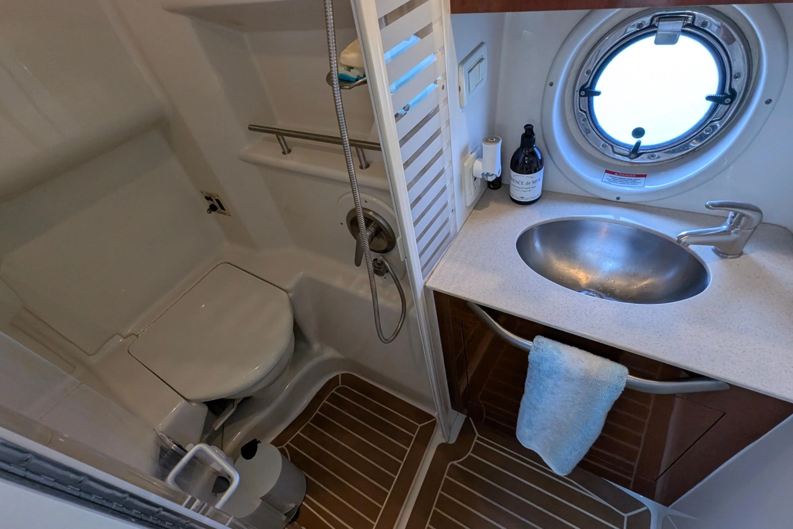 2009 Sea Ray 350 Sundancer