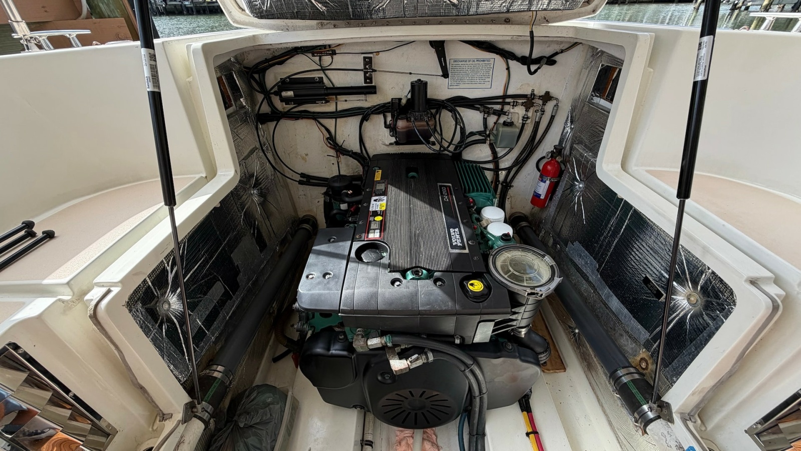 32' 2008 MJM 29z
