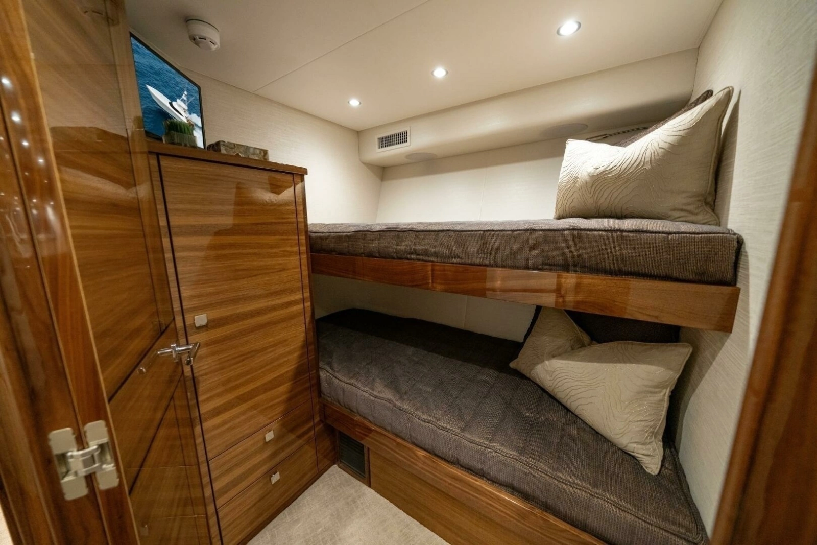 Viking 74 Convertible