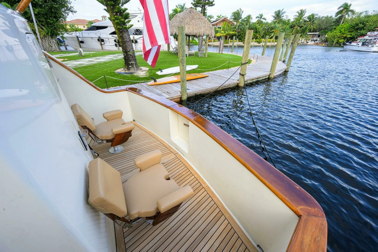 1991 Hatteras 78 Cockpit Motor Yacht
