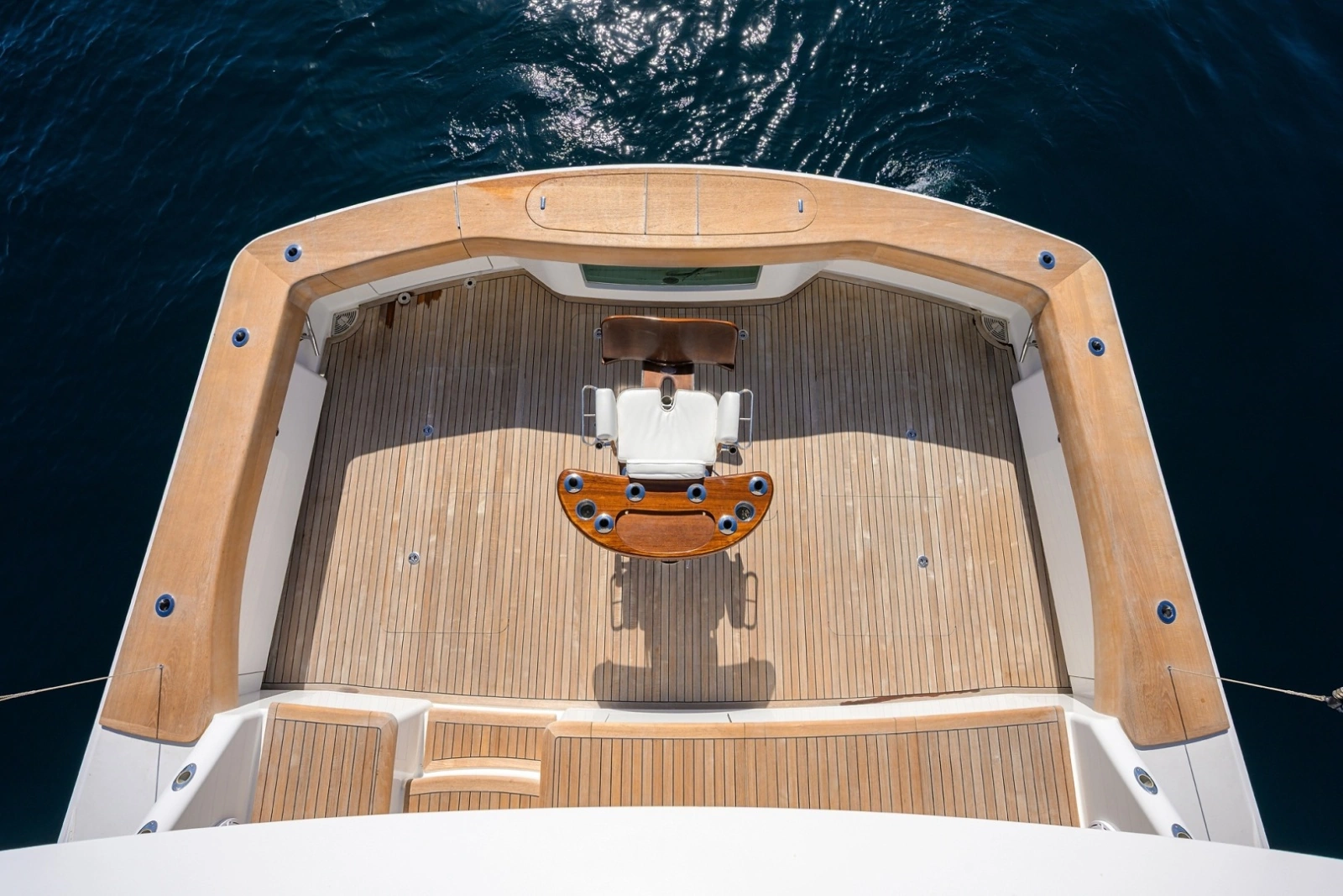 Viking 80 MERCEDES - Cockpit