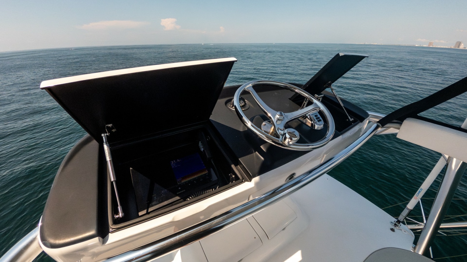 2021 65 Hatteras GT On the DL Tower Helm (2)