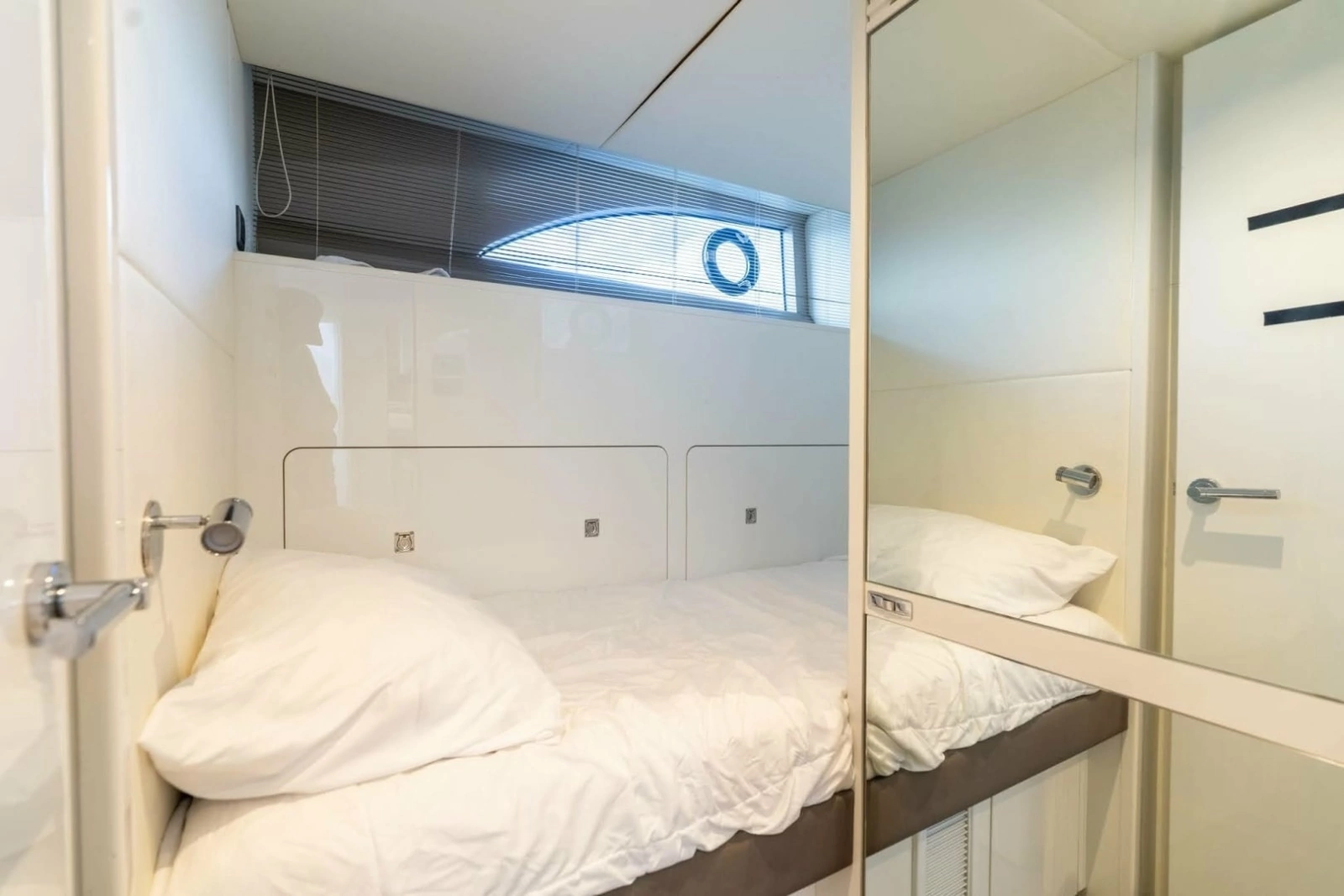 Princess 80 LANIKAI - Crew Stateroom