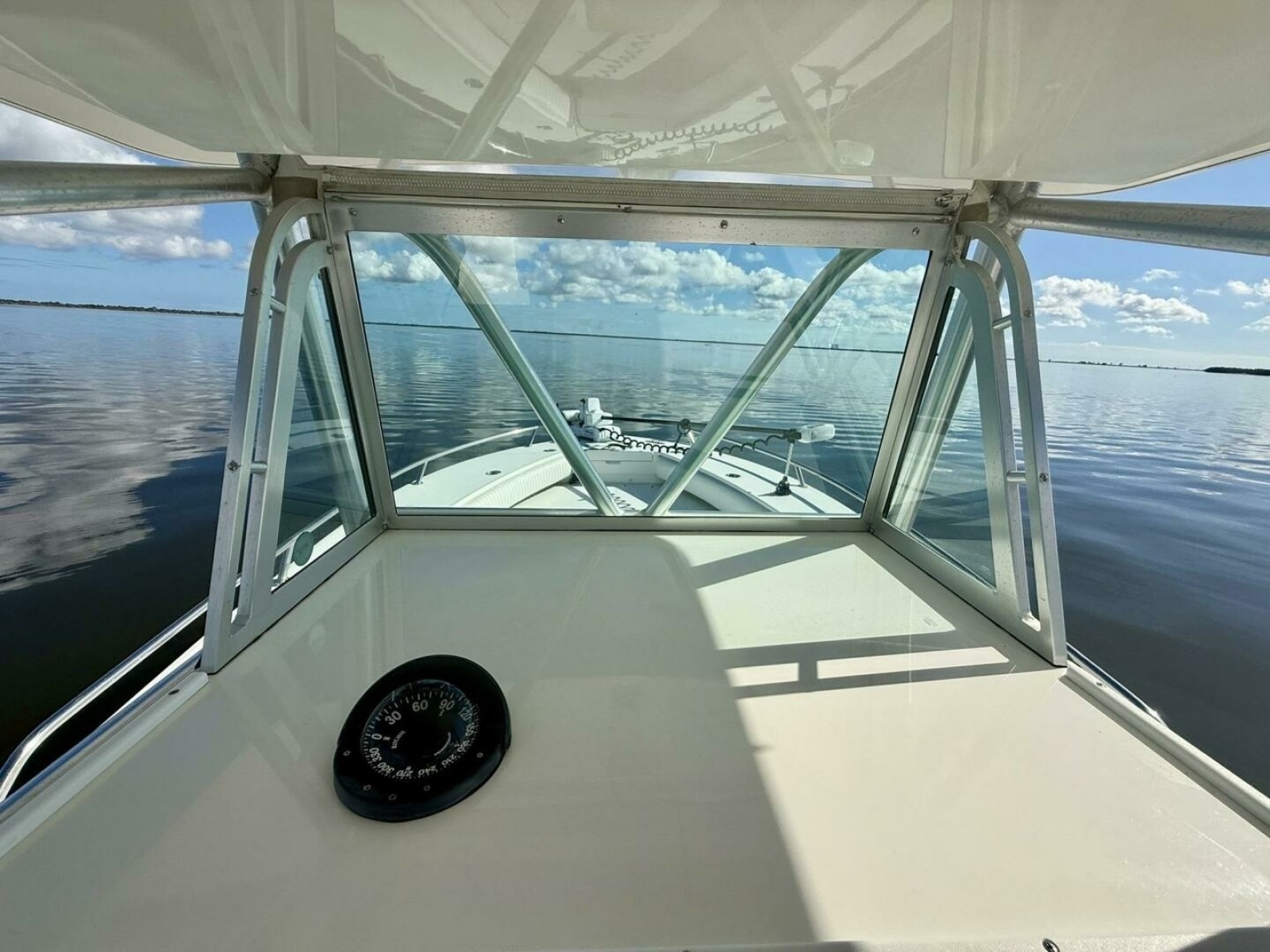 29' 2006 Regulator 29 FS
