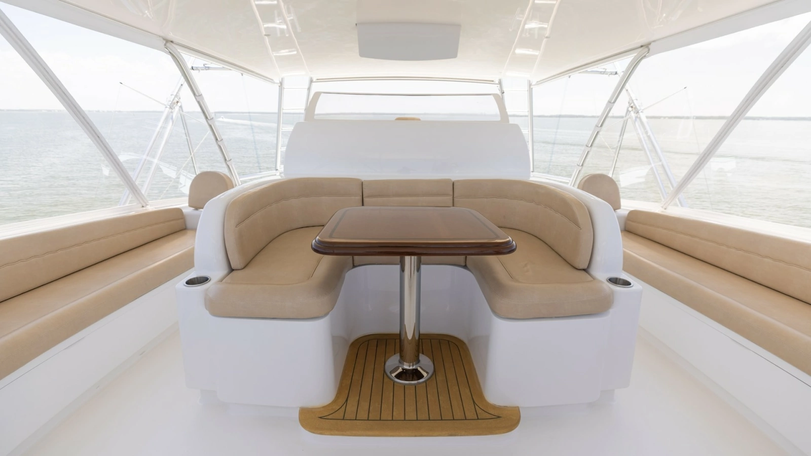 Flybridge Seating Area with Table