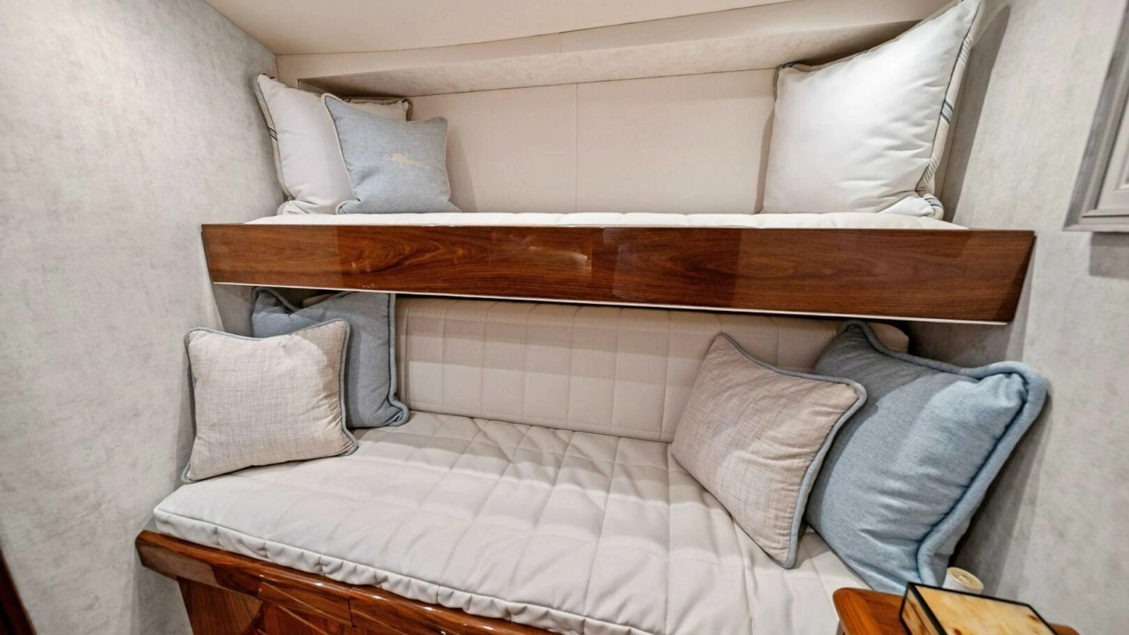 2021 Viking 46 Billfish 