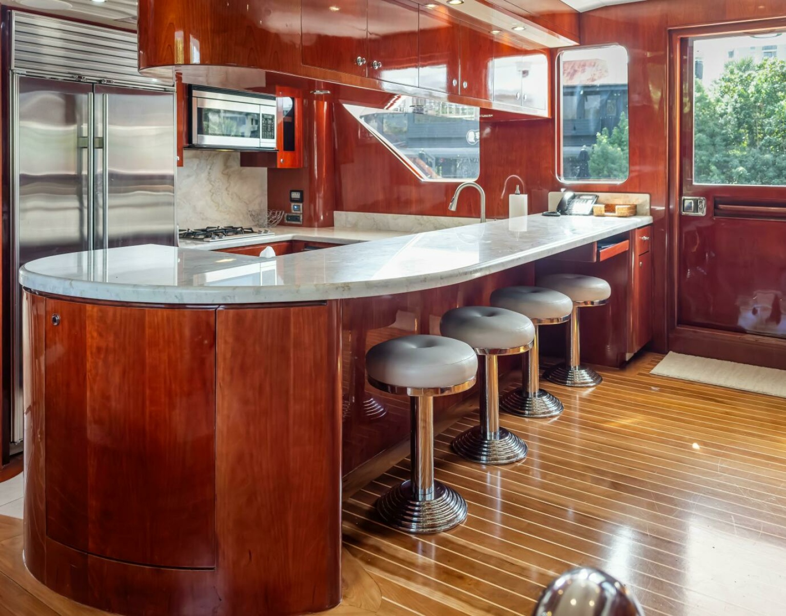 2005 Ocean Alexander 80 motoryacht