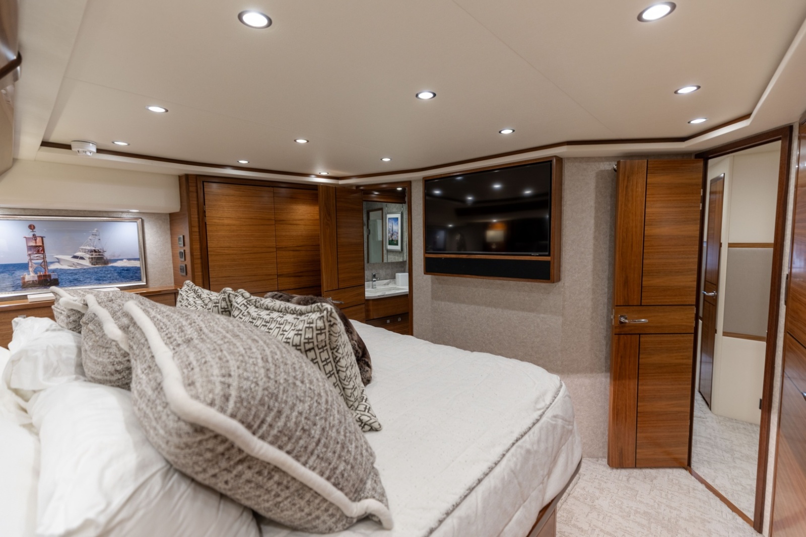 2023 Viking 72 Convertible- TEAM SUPREME- Master Stateroom