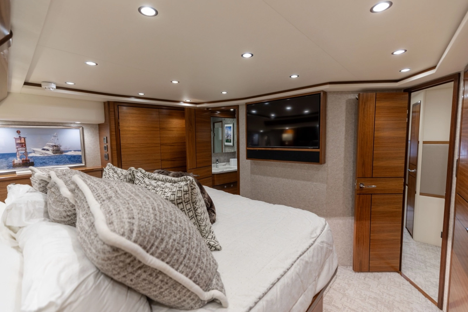 2023 Viking 72 Convertible- TEAM SUPREME- Master Stateroom