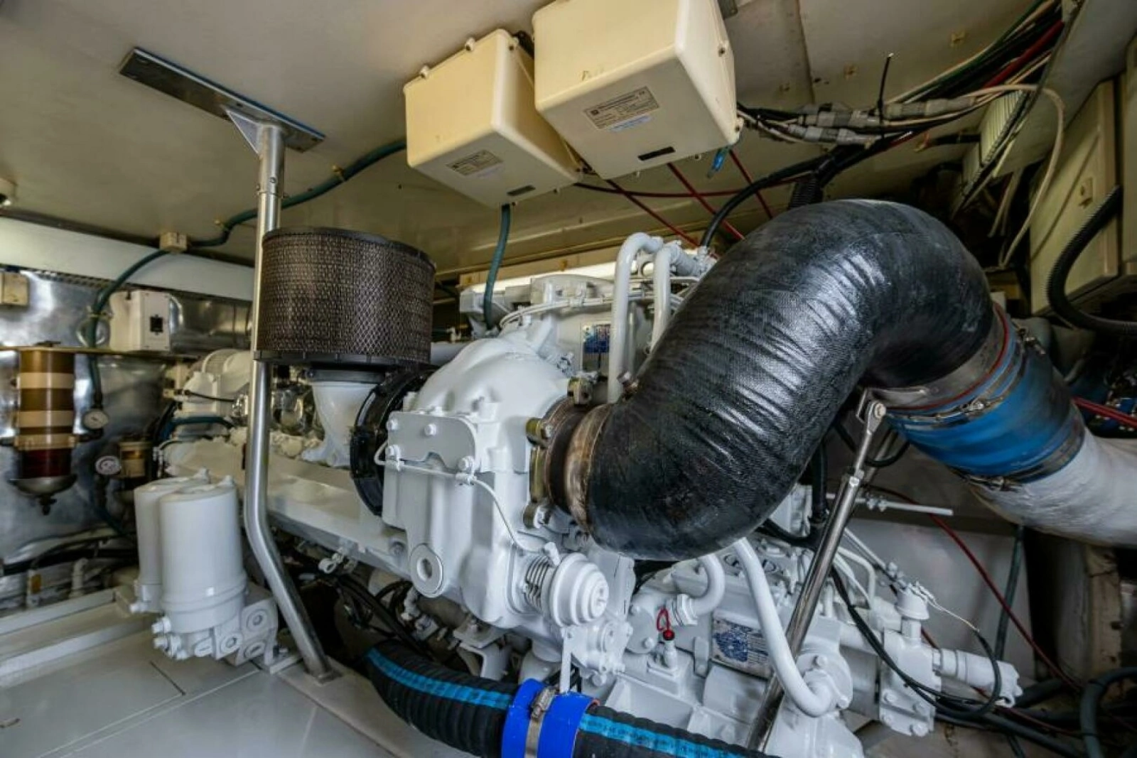 1999 Ocean Yachts 60 Convertible