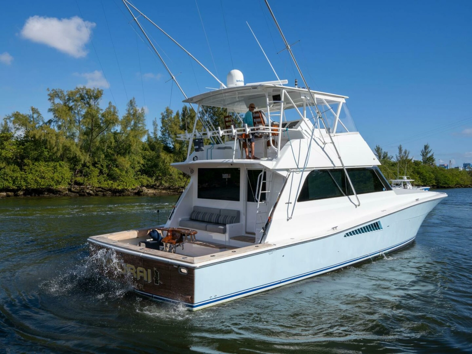 Viking 58 BAREFOOT - Exterior