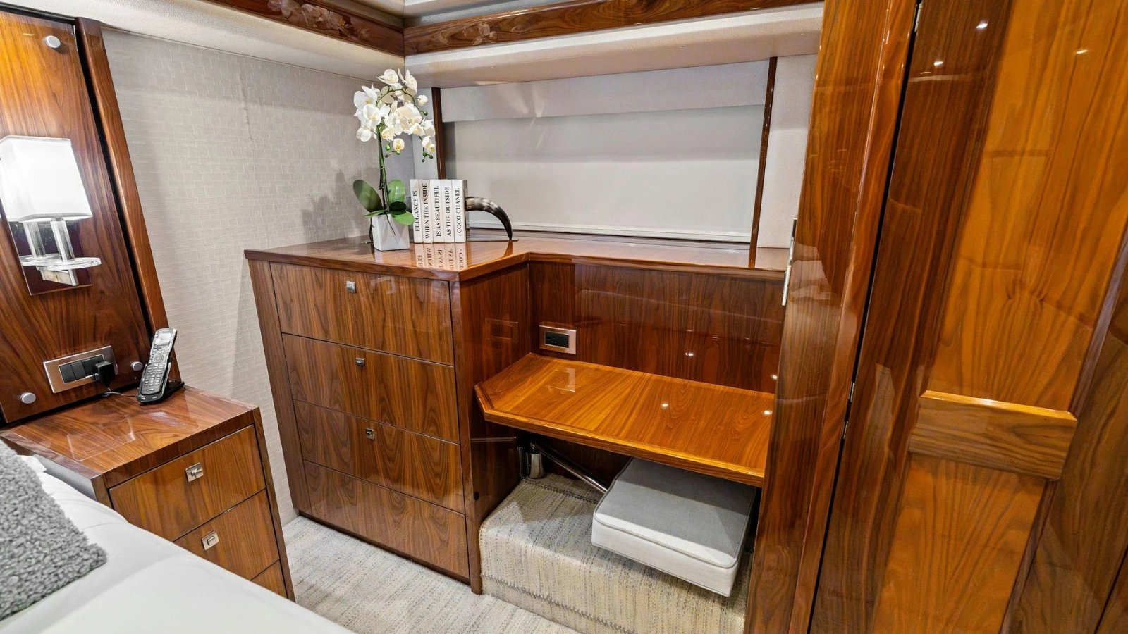 2016 Viking 80 Enclosed Bridge- FRIGATE- Master Stateroom