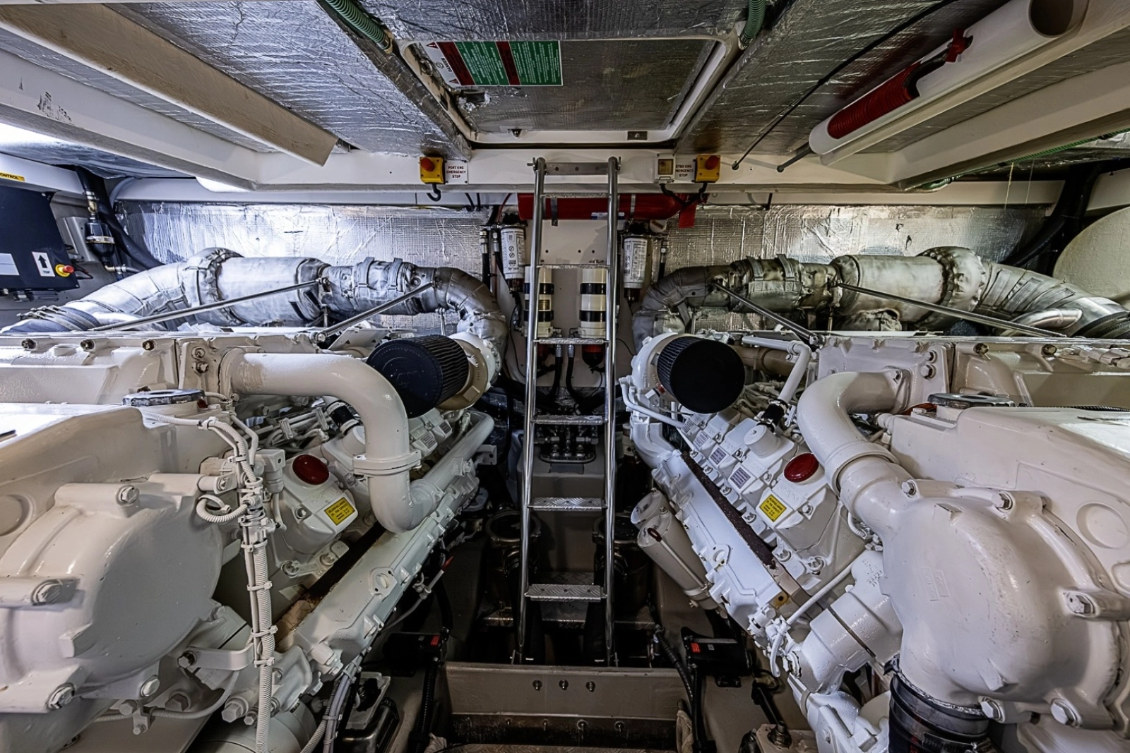 Sunseeker 62 EAGLE II - Engine Room