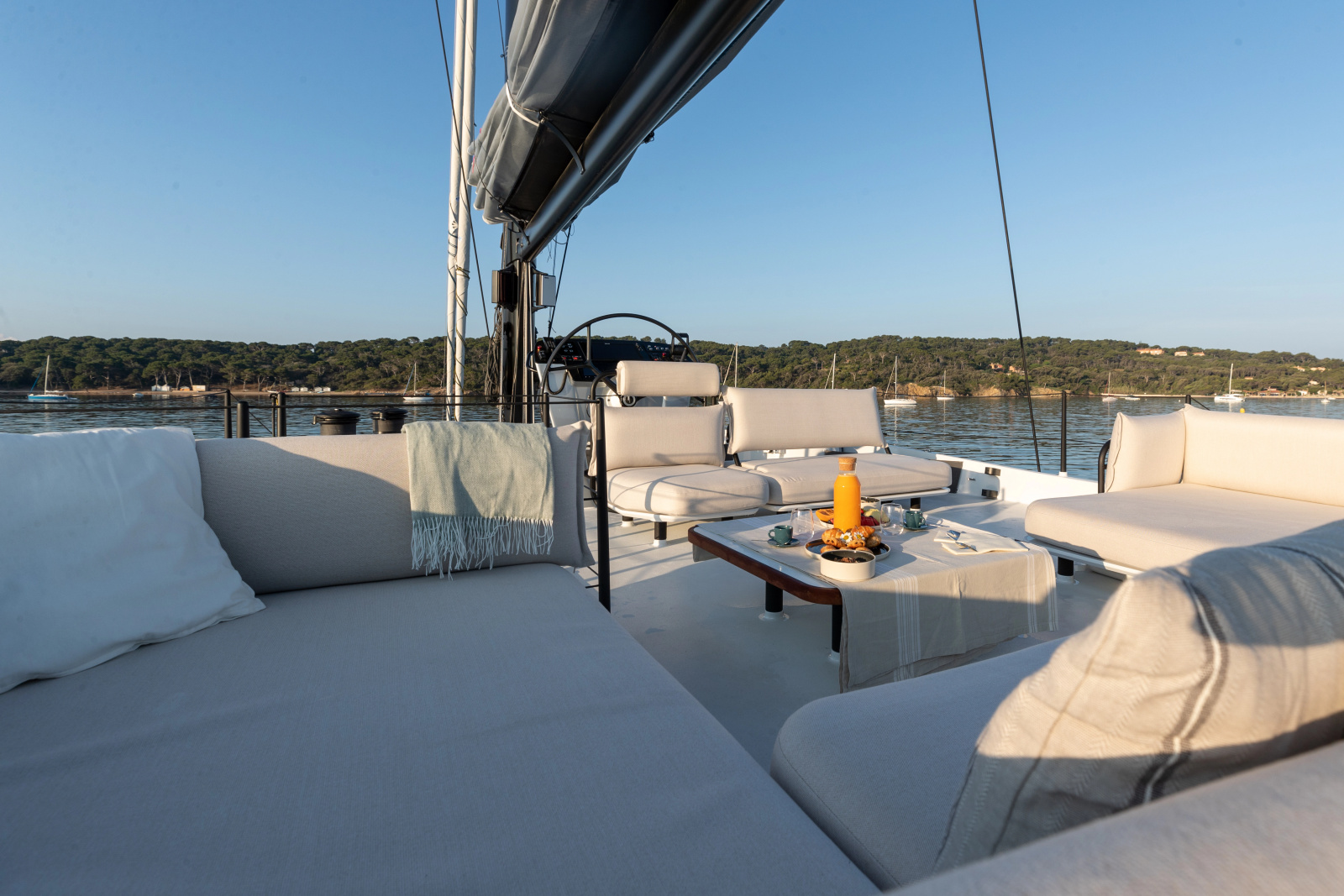72' 2028 Gunboat 72