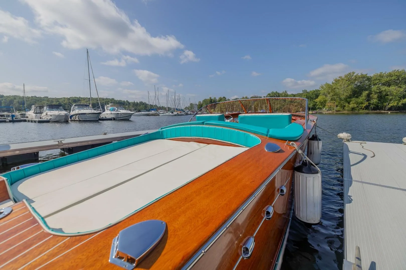 Riva Reets Aquarama Yacht For Sale
