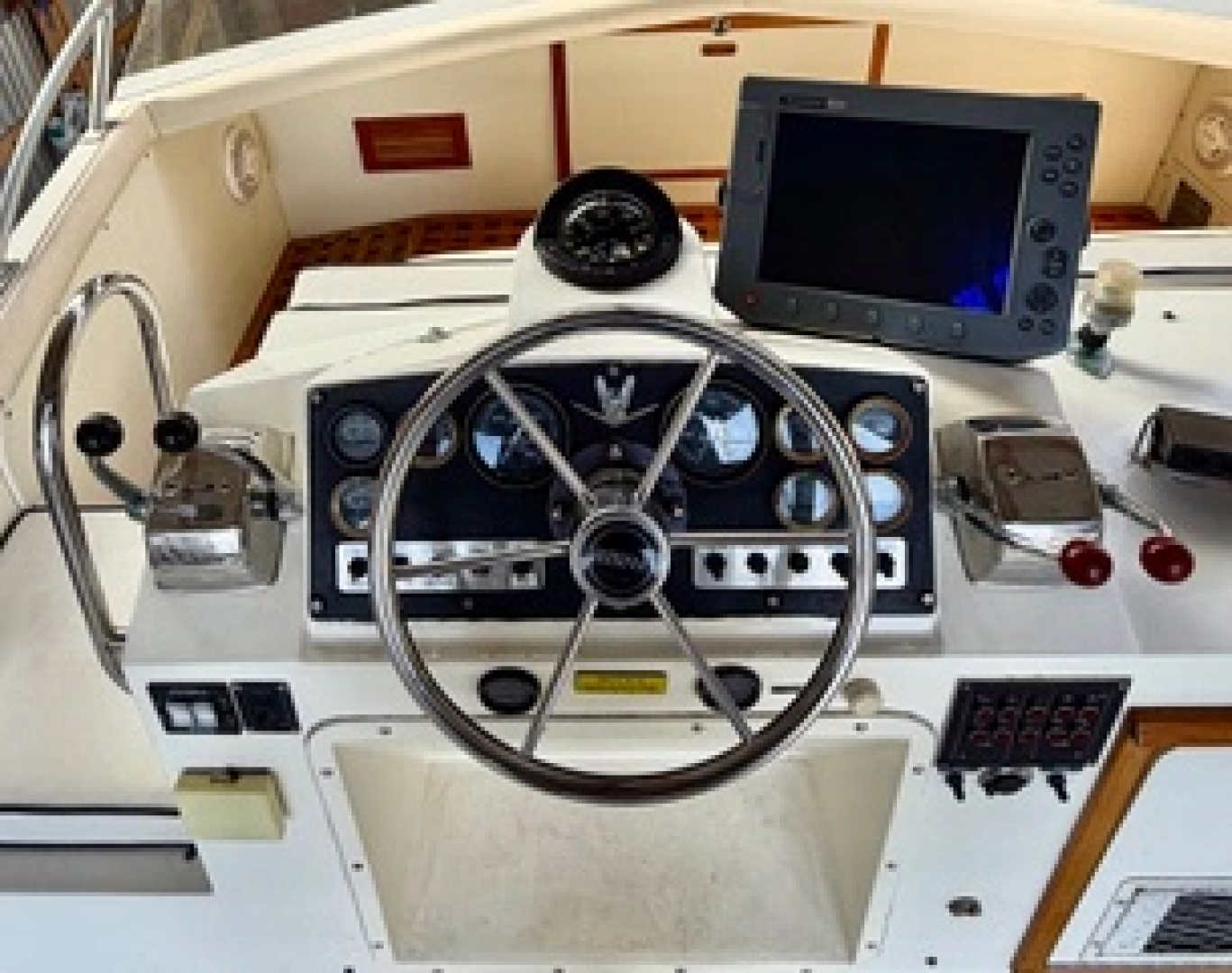 33ft Bertram Yacht For Sale