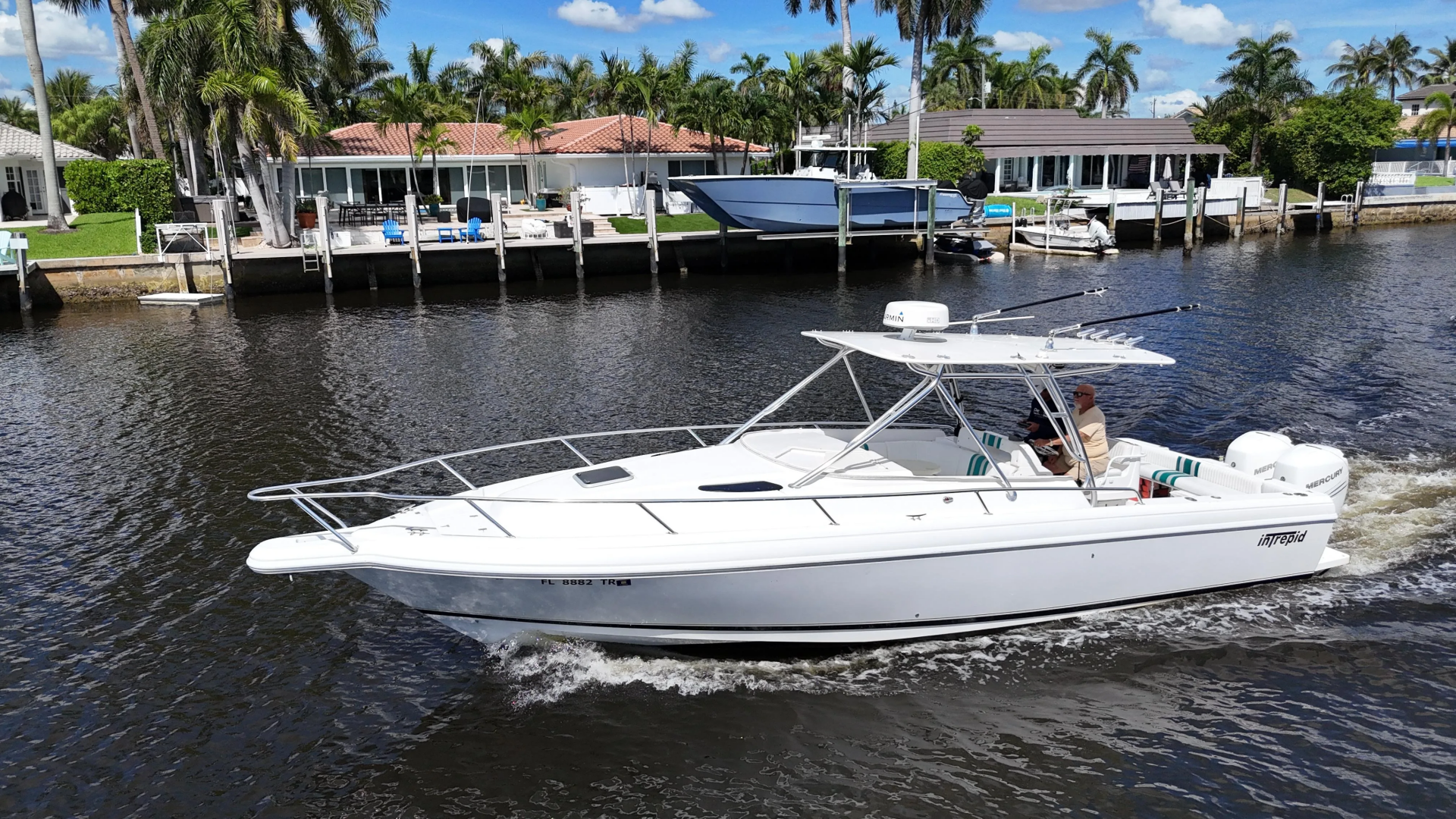 2004 Intrepid 348 WA