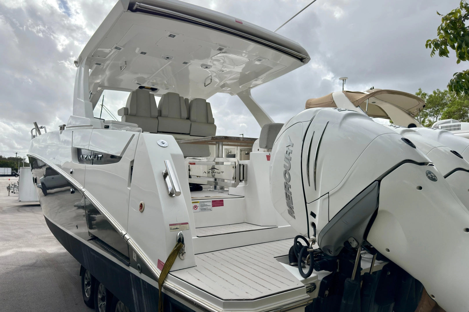 Azimut Verve 40 Yacht For Sale