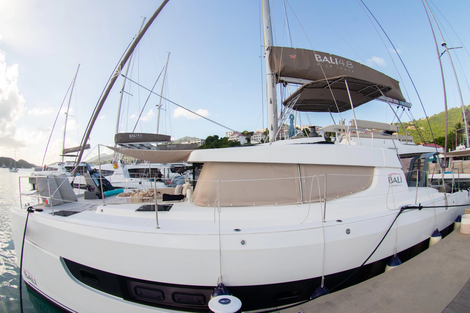 Bali 4.8 Yacht For Sale