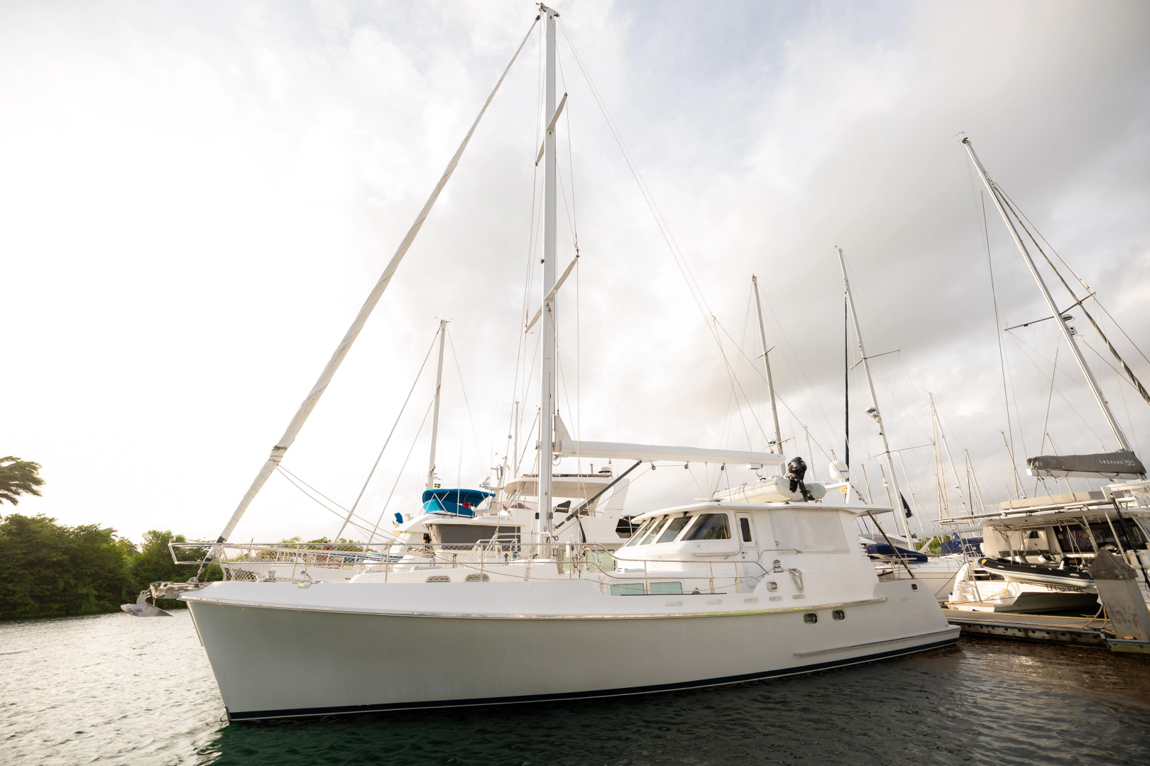 Nordhavn 56 Motorsailer - Photo 2