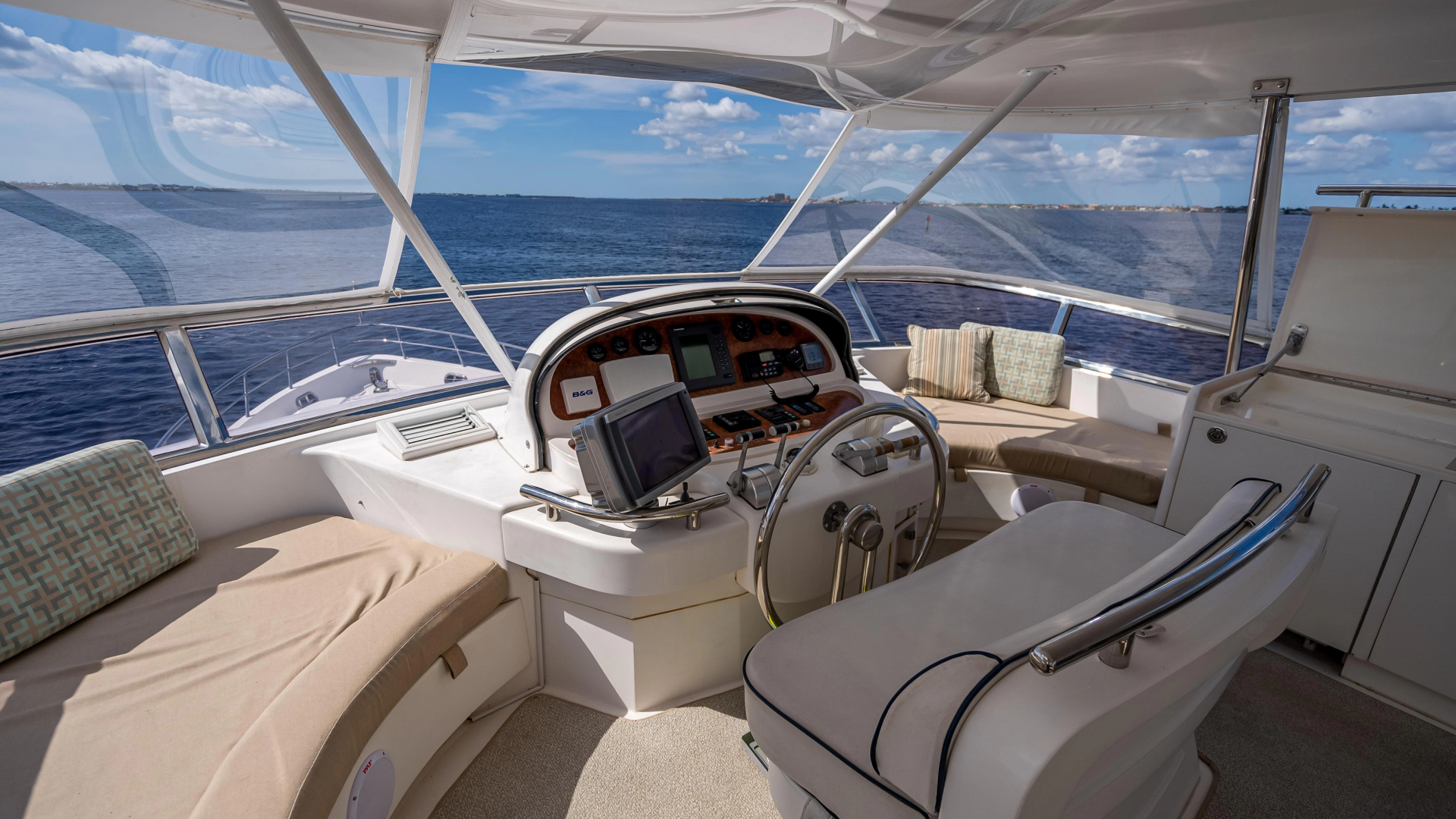 Horizon 64 — UNBRIDLED - Photo 61