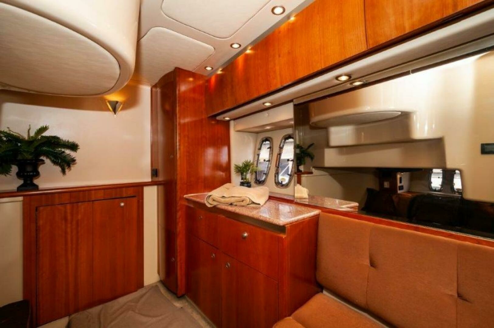 Knot Fair 47ft Cruisers Yachts Yacht For Sale Knot Fair 47ft Cruisers Yachts Yacht For Sale