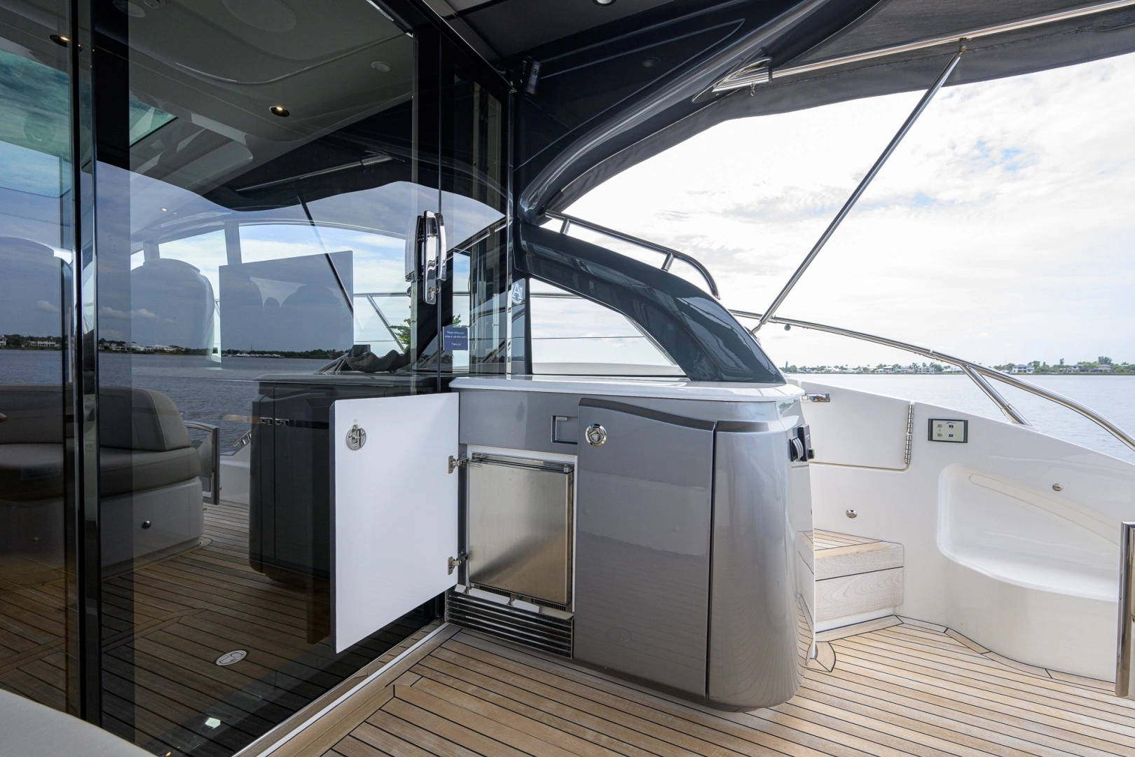 Princess V50 Yacht For Sale