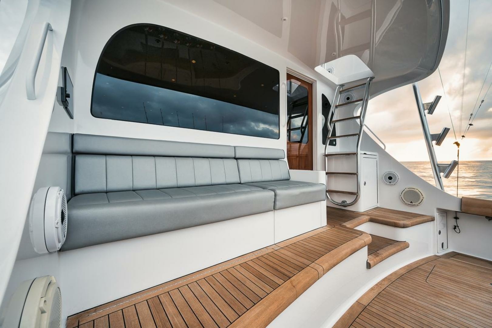 Ziggy 59ft Hatteras Yacht For Sale