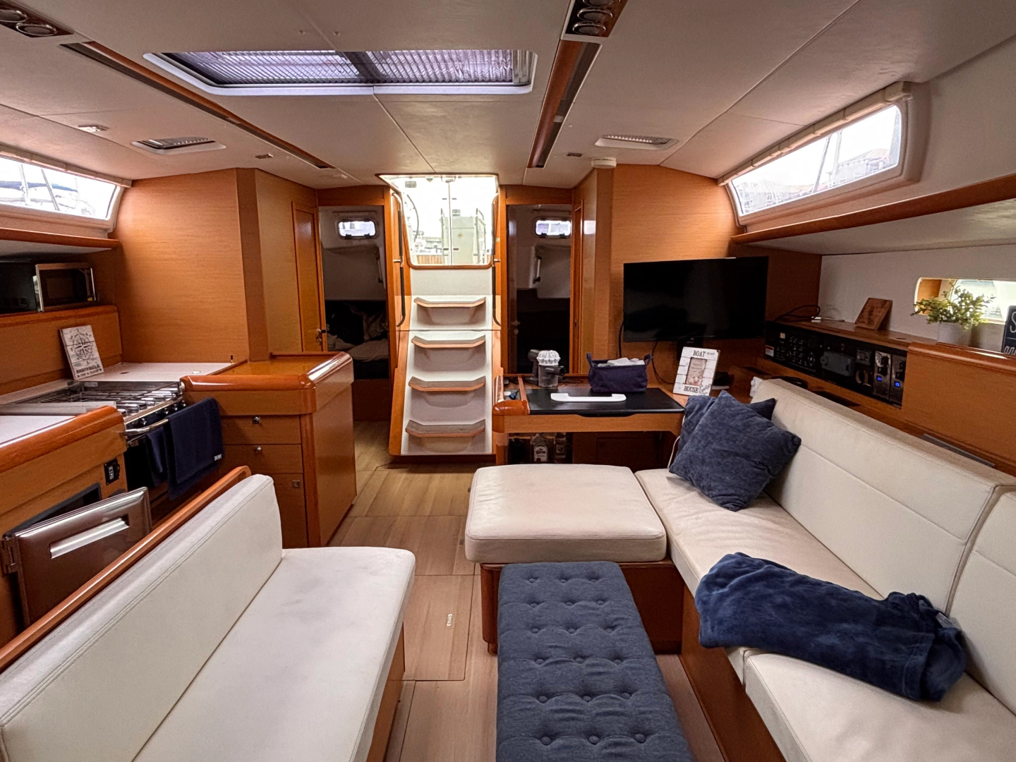2015 Jeanneau Sun Odyssey 509