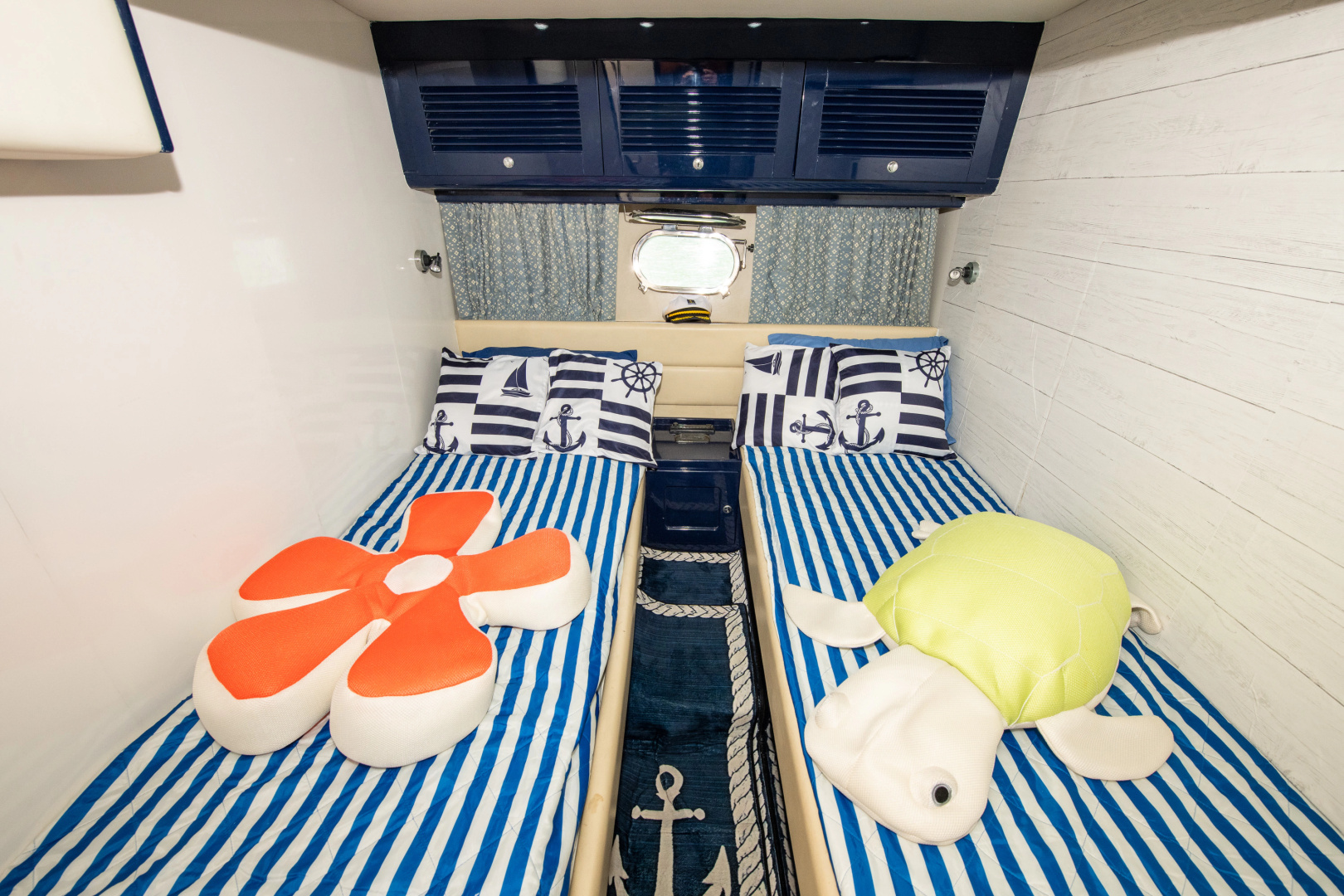 KRAKEN 47ft Cantieri di Sarnico Yacht For Sale KRAKEN 47ft Cantieri di Sarnico Yacht For Sale