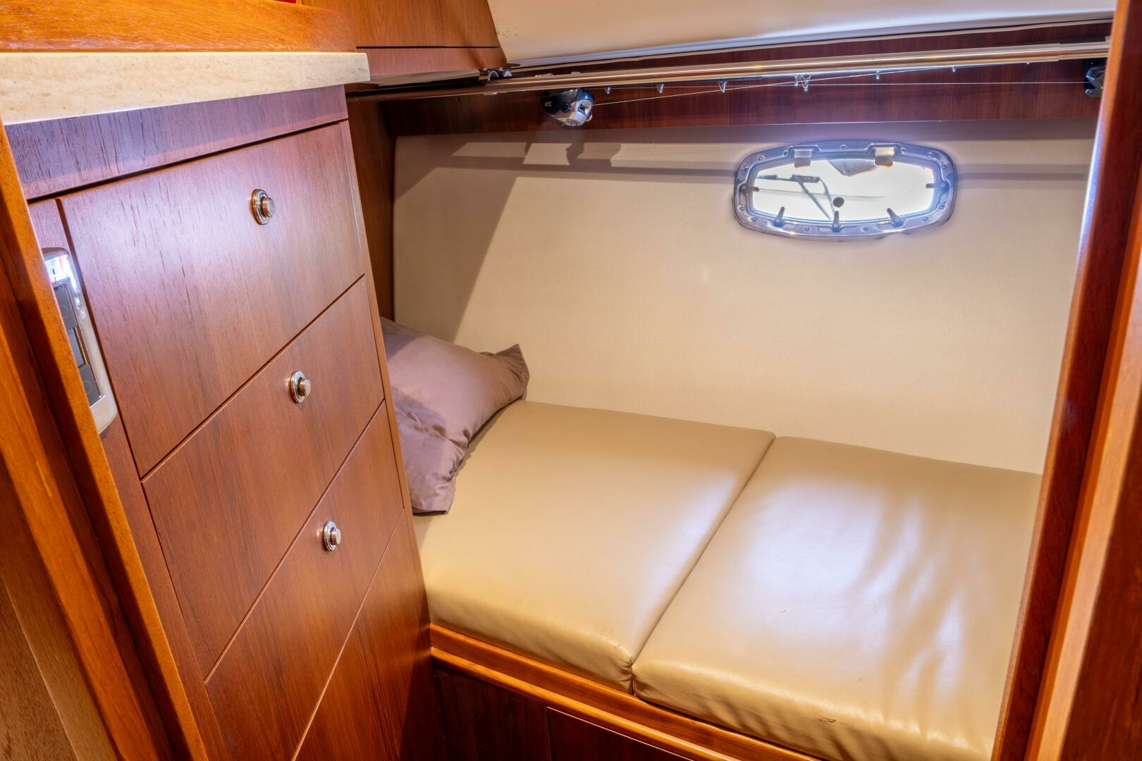 TEDDY S FLOAT TOO 43ft Tiara Yachts Yacht For Sale